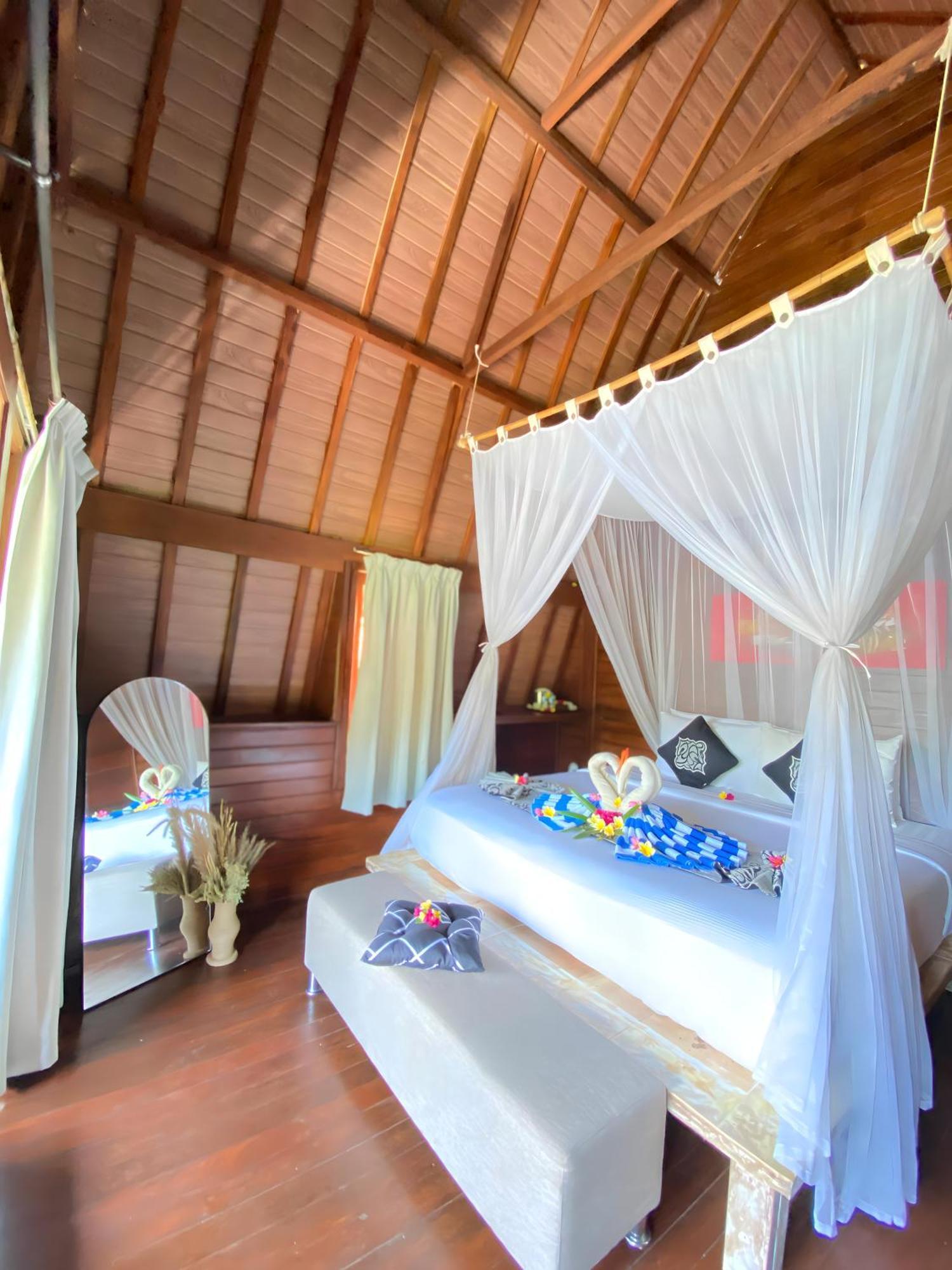 Harta Lembongan Vakantiepark 4*